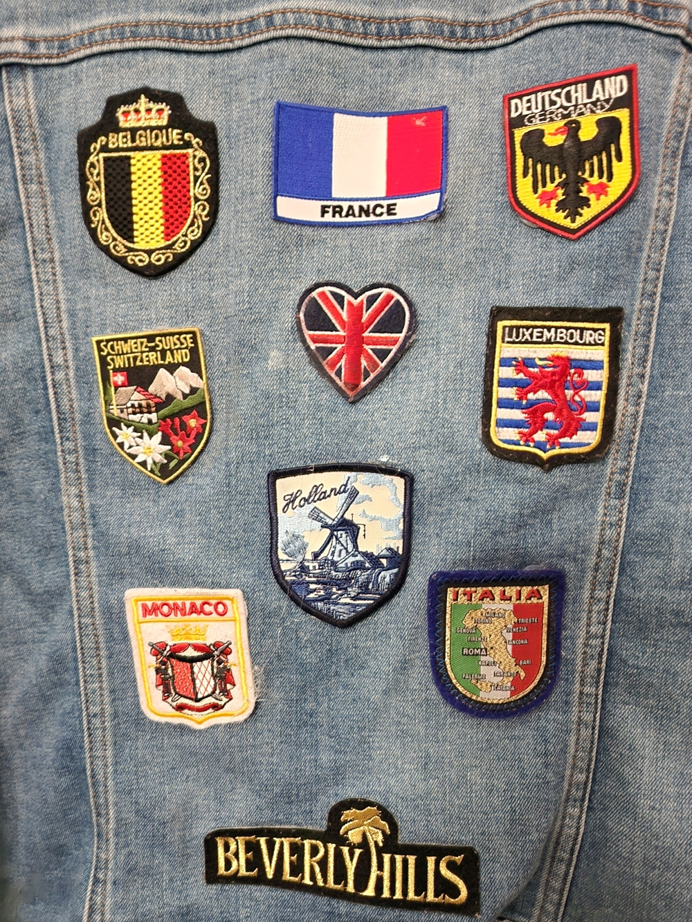 Old Navy Blue Denim Trucker Jacket with Patch Details - Picture 6 of 8
